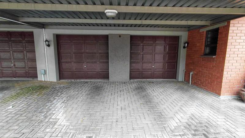 3 Bedroom Property for Sale in Universitas Free State